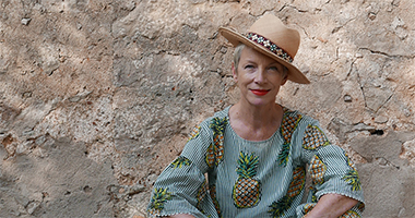 Annie Lennox To Launch Art Exhibition At The Massachusetts Museum of Contemporary Art